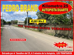 VENDO 45,881 Mts.2 de Terreno en PEDRO BRAND,  a 3 minutos de La  Autopista, CALLE ASFALTADA. , RD$ 146,500,000.00