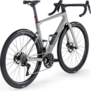 2026 BMC Roadmachine 01 TWO (GUN2BIKESHOP)