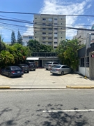 Alquilo Local Comercial en Bella Vista , Santo Domingo , 6 habs. , 2 baños , 8 parqueos , US$ 5,000.00