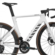 2025 Canyon Aeroad CF SLX 8 AXS Road Bike (indoracycles.com)