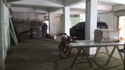 ALQUILO UN  LOCAL COMERCIAL PARA GARAGE O ALMACEN 
